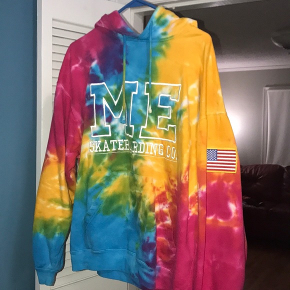 Local Skateboard brand tie die hoodie - Picture 1 of 2
